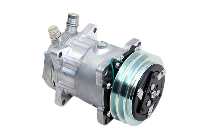 AC COMPRESSOR